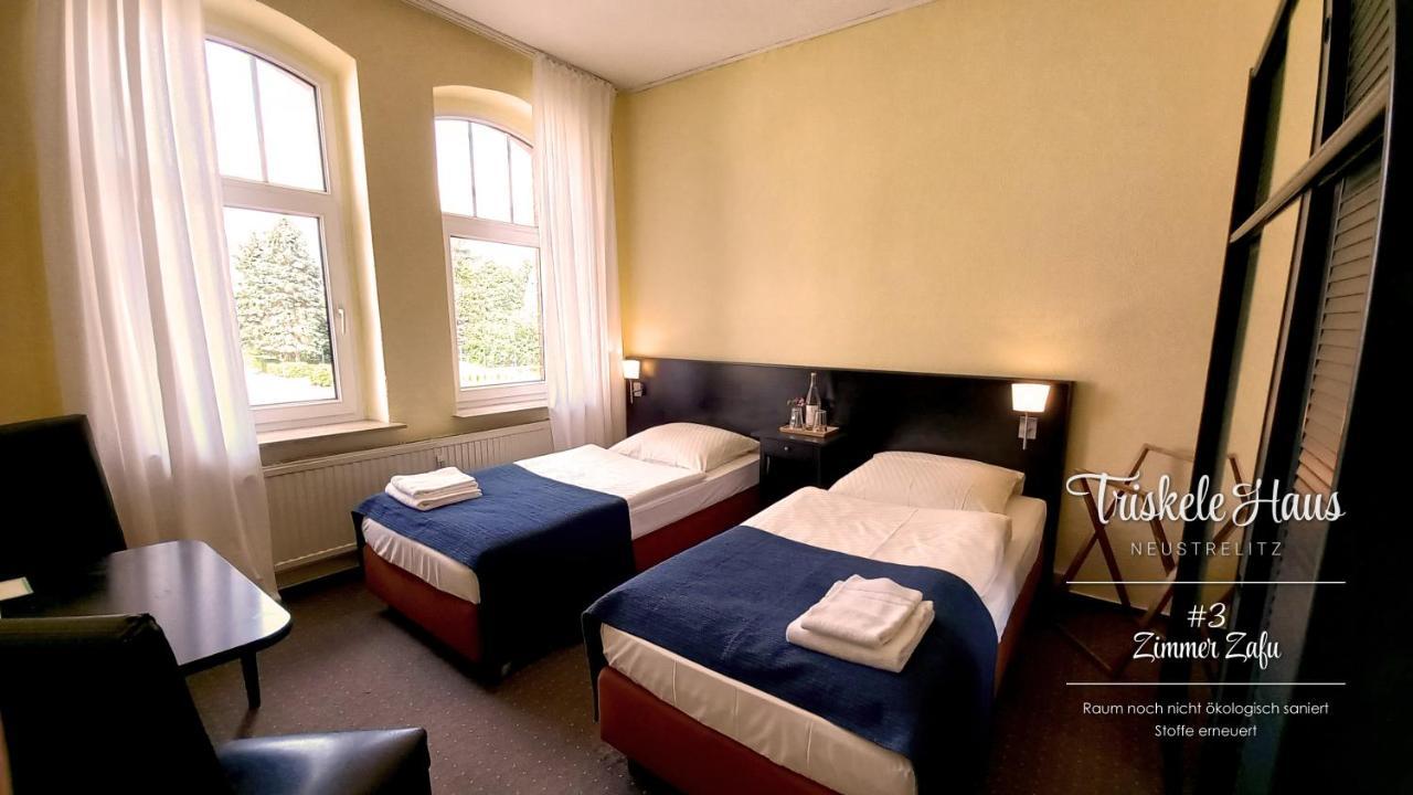 Triskele Haus - Oekologisches Gaestehaus Der Heilstaette Strelitz Neustrelitz Bagian luar foto